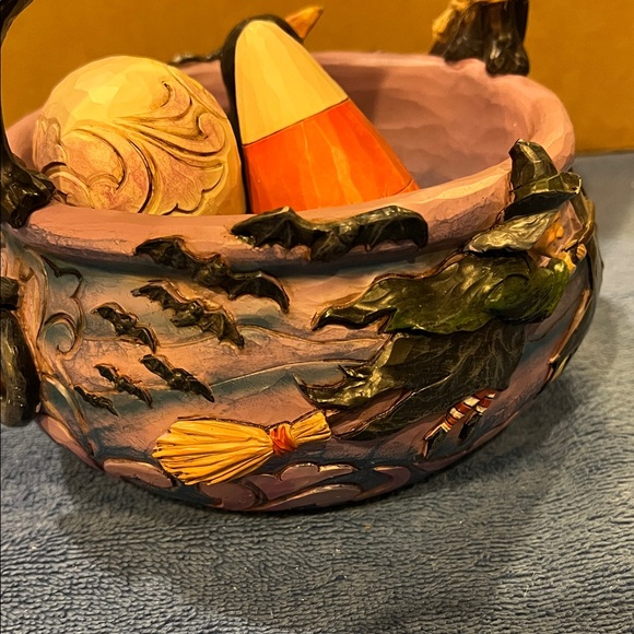 Jim Shore ‘Oh What a Frightful Night’ Halloween Basket - Picture 7 of 13